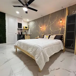 Busch Gardens Bliss Suite-2 Tampa